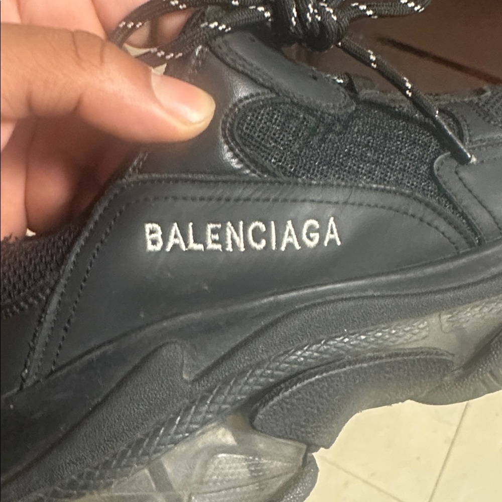 Balenciaga Triple S Black Chunky Sneakers - Picture 6 of 6